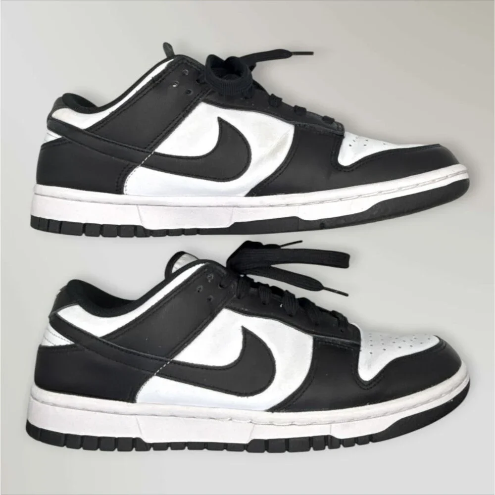 Nike Women's Black and White Low-Top Sneakers